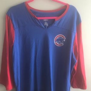 Cubs long sleeve shirt